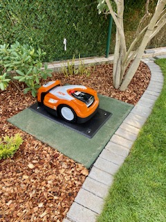 Inštalácia robotických kosačiek